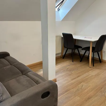 Lägenhet Im Zentrum Trofaiachs - 30 Min Vom Red Bull Ring *