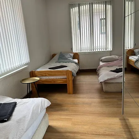 Im Zentrum Trofaiachs - 30 Min Vom Red Bull Ring Appartement *